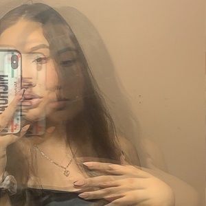 Meet your Posher, Brianneth